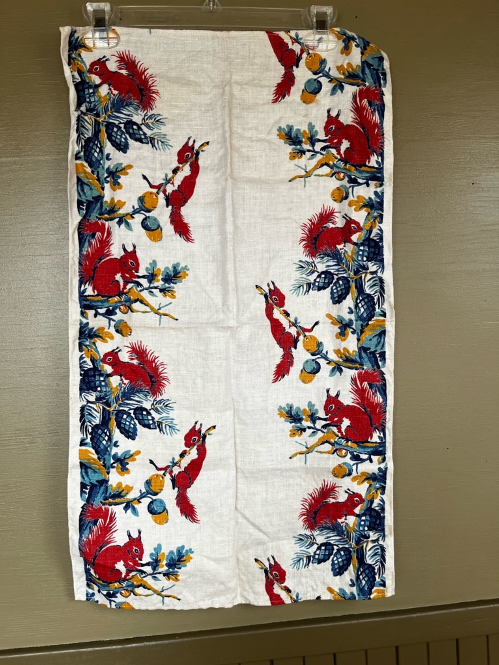 Linen Tea Towels Bundle Floral Squirrel Fiesta Sombreros - Picture 2 of 12